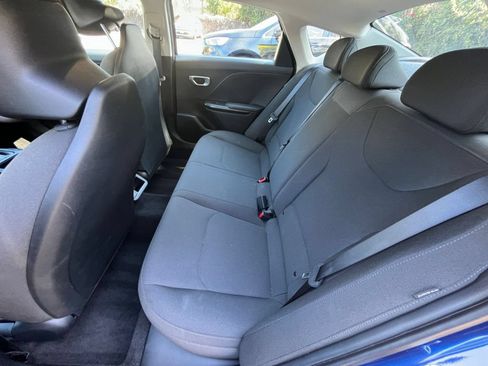 Used 2026 Kia K4 FWD image 24