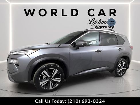 Used 2024 Nissan Rogue SL w/ SL Premium Package FWD image 3