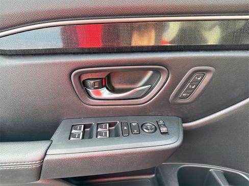 Used 2023 Honda Pilot Elite image 22