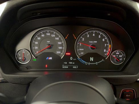 Used 2020 BMW M4 Coupe w/ Competition Package RWD image 26