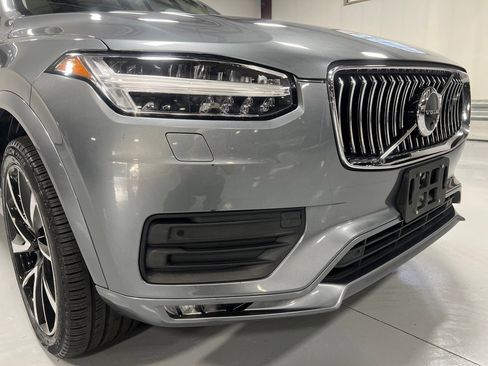 Used 2020 Volvo XC90 T6 Momentum w/ Protection Package image 11