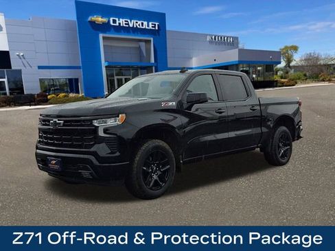 Used 2025 Chevrolet Silverado 1500 RST image 4