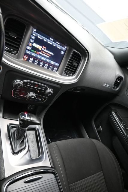 Used 2022 Dodge Charger R/T w/ Blacktop Package RWD image 28