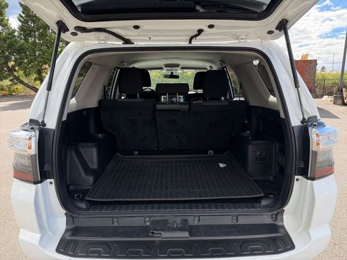 Used 2019 Toyota 4Runner SR5 AWD/4WD image 26