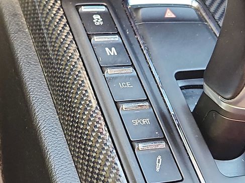 Used 2017 Maserati Ghibli S Q4 AWD/4WD image 24