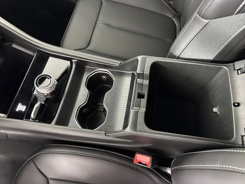 New 2025 Jeep Grand Cherokee Limited w/ Trailer Tow Package image 23