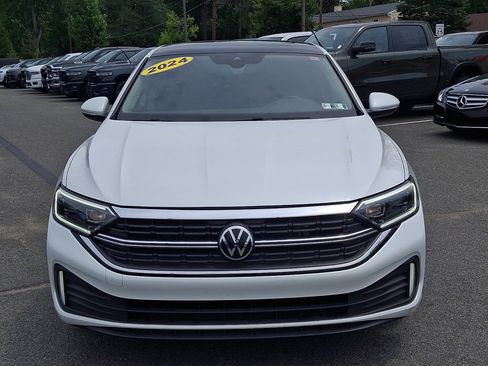 Used 2024 Volkswagen Jetta SEL FWD image 8