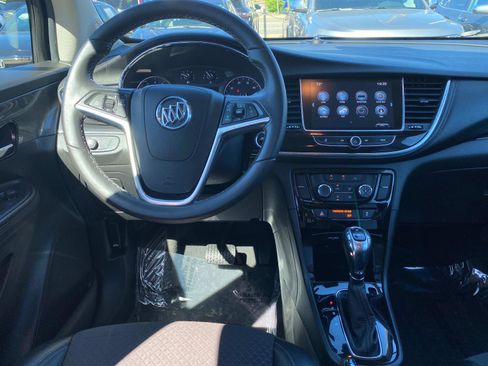 Used 2018 Buick Encore Preferred image 10
