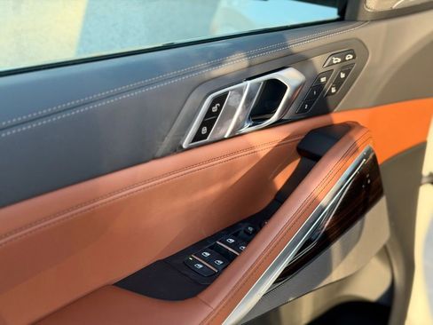 New 2026 BMW X6 xDrive40i image 17