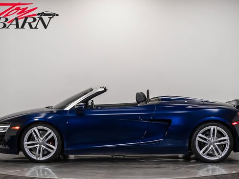 Used 2014 Audi R8 V8 image 2