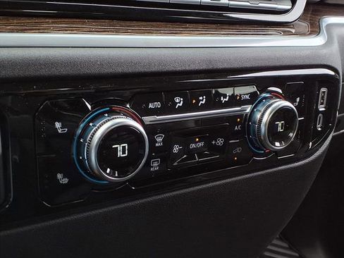 New 2026 GMC Sierra 2500 SLE w/ SLE Convenience Package image 21