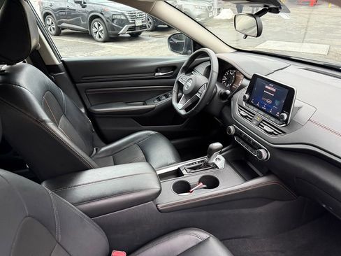 Used 2021 Nissan Altima 2.5 SR image 24
