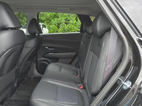 Used 2026 Hyundai Tucson Limited AWD/4WD image 16