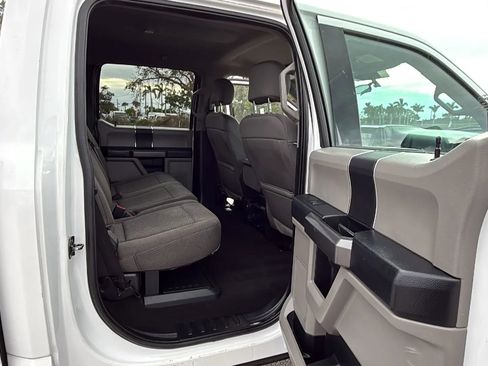 Used 2020 Ford F350 XLT image 21