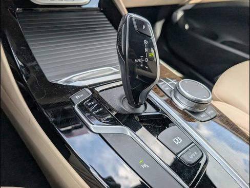 Used 2019 BMW X3 sDrive30i w/ Premium Package RWD image 16