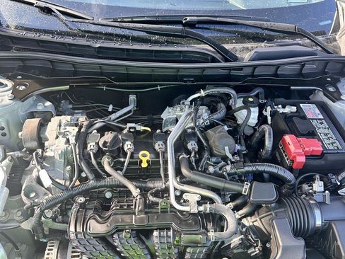 Used 2024 Nissan Altima 2.5 SV image 13