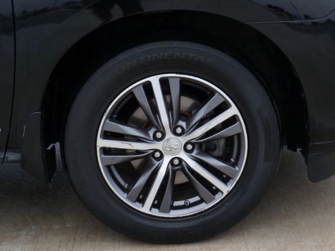 Used 2019 INFINITI QX60 Luxe w/ Essential Package image 21