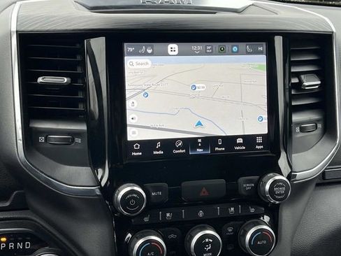 Used 2024 RAM 1500 Laramie AWD/4WD image 35