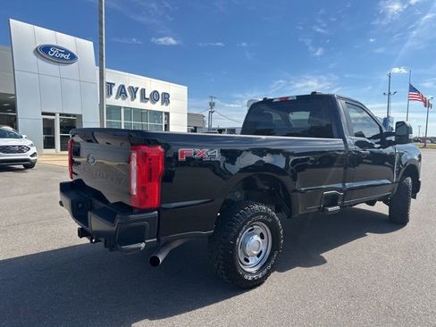 Used 2023 Ford F250 XL w/ XL Off-Road Package image 15