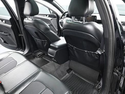 Used 2022 Kia K5 GT-Line w/ GT-Line Awd Premium Package image 10