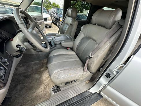 Used 2002 GMC Yukon XL Denali AWD/4WD image 56