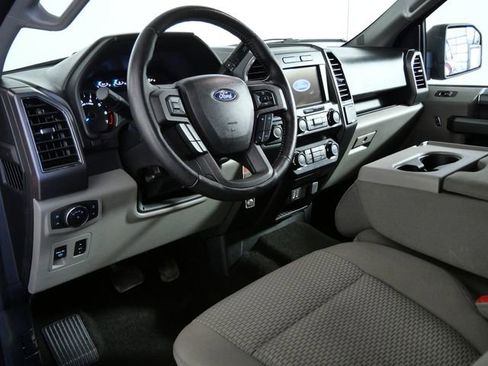 Used 2019 Ford F150 XLT w/ Equipment Group 302A Luxury AWD/4WD image 18