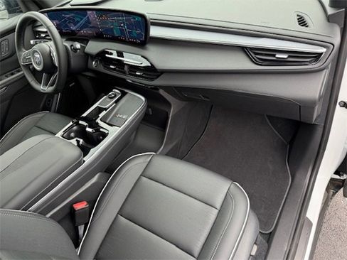 New 2025 Buick Enclave Sport Touring w/ Power Package image 18