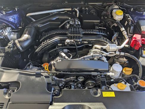 Used 2024 Subaru Crosstrek 2.0i Premium image 32