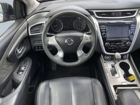 Used 2016 Nissan Murano Platinum w/ Platinum Technology Package FWD image 14