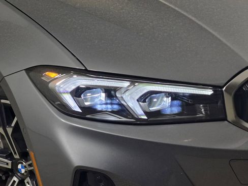 Used 2025 BMW 330i xDrive Sedan w/ Convenience Package image 35