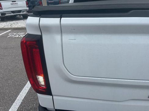 Used 2024 GMC Sierra 1500 Denali RWD image 12