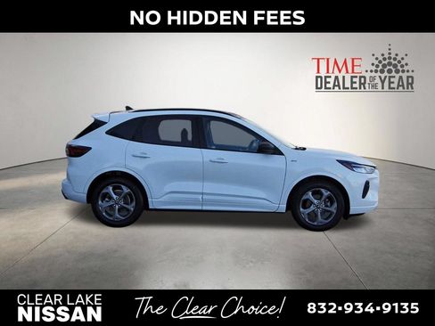 Used 2024 Ford Escape ST-Line w/ Tech Pack #1 FWD image 8