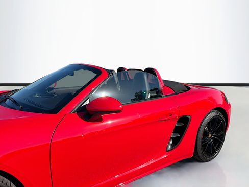 Used 2025 Porsche 718 Boxster S image 24