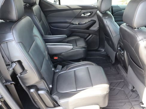 Used 2019 Chevrolet Traverse RS w/ LPO, Floor Liner Package AWD/4WD image 37
