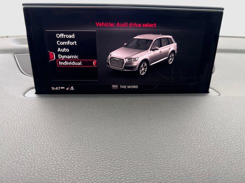 Used 2019 Audi Q7 2.0T Premium Plus w/ Premium Plus Package AWD/4WD image 27