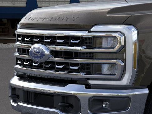 New 2025 Ford F350 Lariat w/ Chrome Package image 17