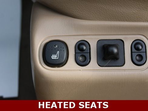 Used 2004 Ford F350 Lariat image 15