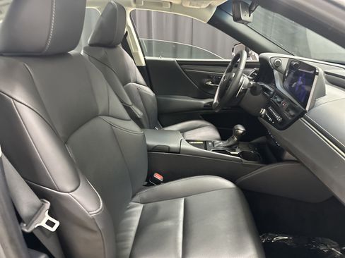 Certified 2023 Lexus ES 350 w/ Premium Package FWD image 33