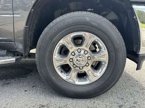 Used 2024 RAM 3500 Big Horn AWD/4WD image 20