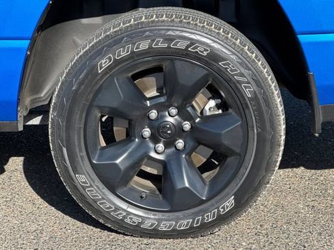 Used 2021 RAM 1500 Big Horn RWD image 43