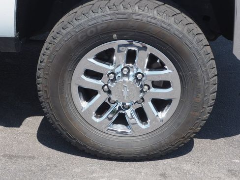 Used 2015 Chevrolet Silverado 3500 LTZ AWD/4WD image 10
