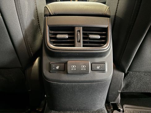 Used 2022 Subaru Outback Wilderness image 33