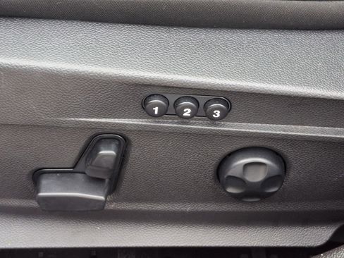 Used 2024 Alfa Romeo Giulia Ti image 27