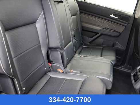 Certified 2022 Volkswagen Atlas SE image 20