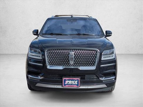 Used 2018 Lincoln Navigator Reserve w/ Technology Package image 2