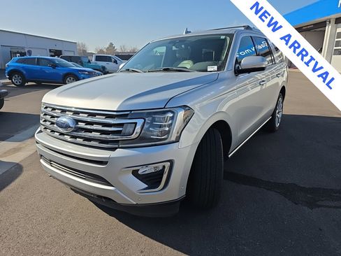 Used 2018 Ford Expedition Limited w/ Equipment Group 302A image 4