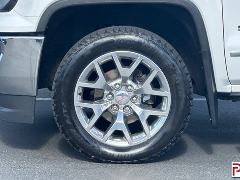 Used 2018 GMC Sierra 1500 SLT w/ SLT Premium Package AWD/4WD image 32