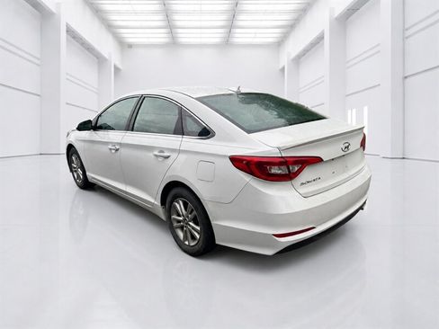 Used 2017 Hyundai Sonata SE FWD image 7