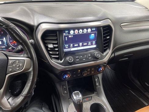 Used 2019 GMC Acadia SLT AWD/4WD image 22