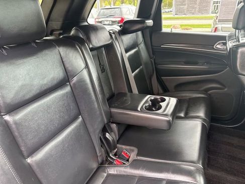 Used 2019 Jeep Grand Cherokee Limited AWD/4WD image 20
